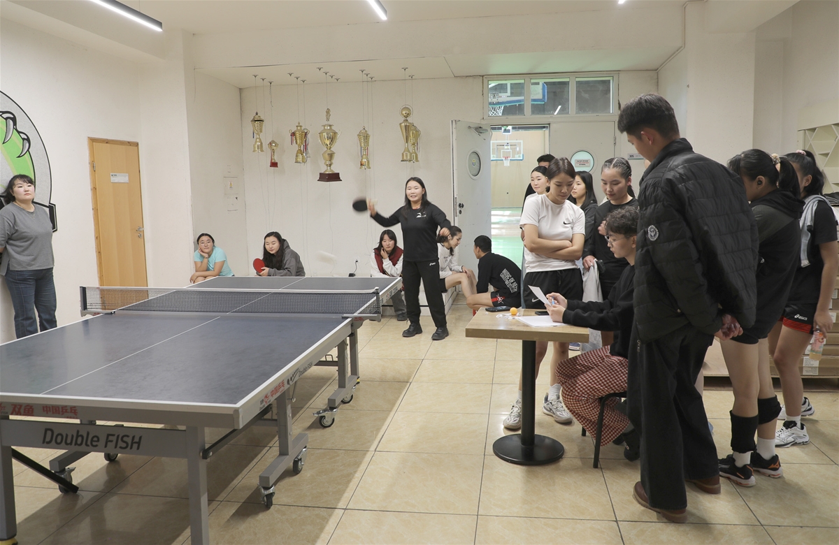 Дотуур байр 25