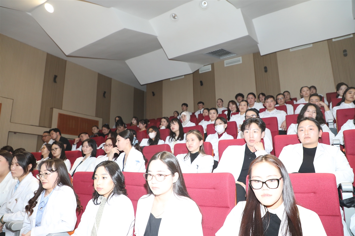 Хүндэтгэлийн лекц 2026 — зураг 41