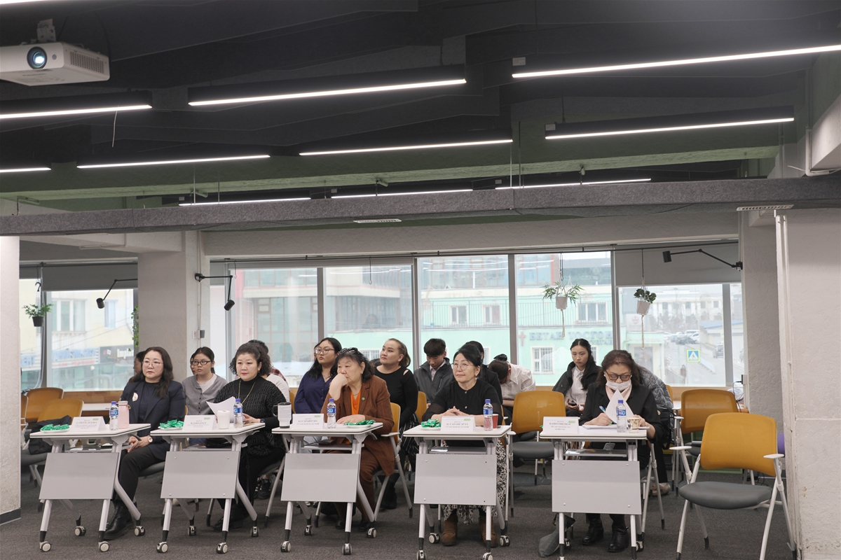 Мэргэжлийн шүүгчдийн бүрэлдэхүүн